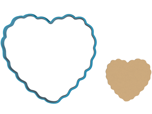 Scalloped Heart Outline - Cookie Cutter / Sugar Cookie / Fondant / Clay (1499)